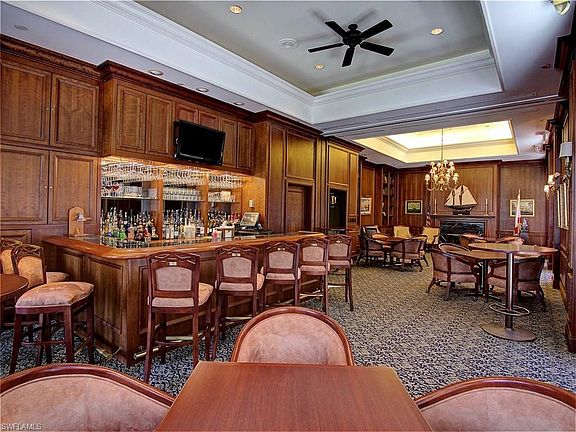 Club lounge
