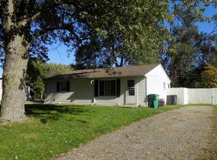 54618 Michael Dr, Elkhart, IN 46516