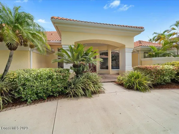 335 Newport Dr, Indialantic, FL 32903