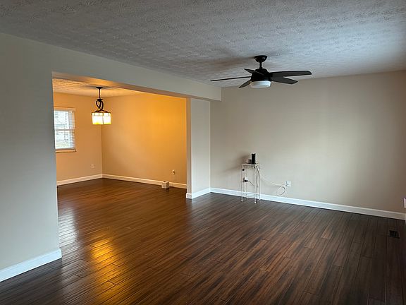 3rd image of 3223 Leesville Way