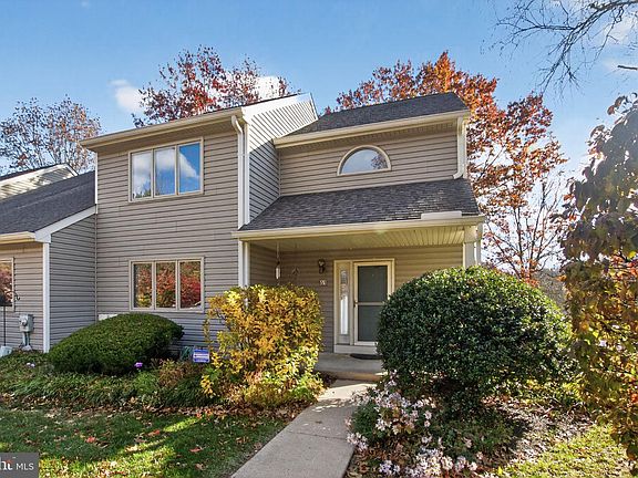 2nd image of 63 Yellowwood Dr