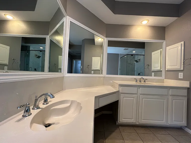9811 Cliffside Dr — Photo 21