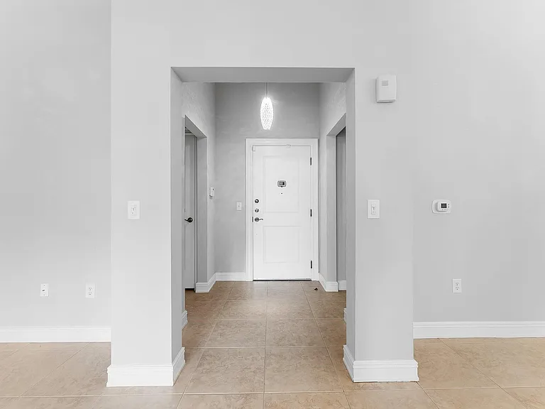 16102 Emerald Estates Dr #101 — Photo 8