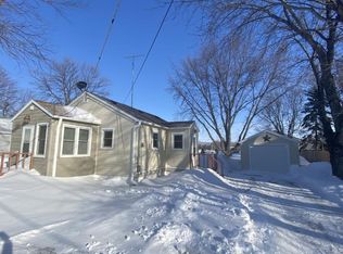 39 W Lhotka Ave, Appleton, MN 56208