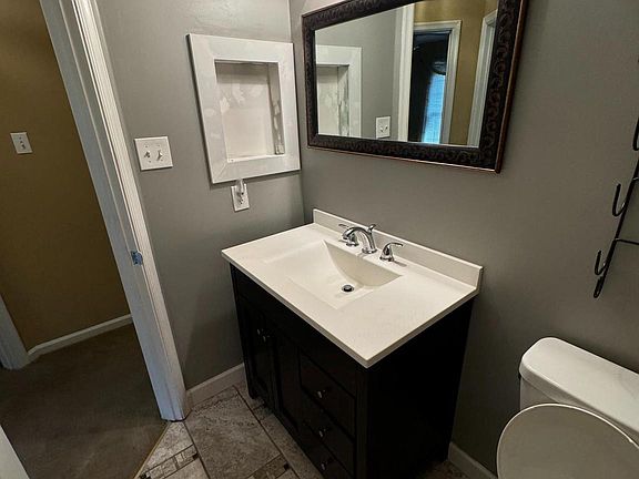 4th image of 8607 Hartwood Pl