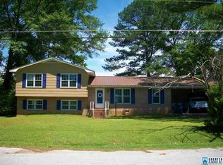 1501 Danbury Ln, Anniston, AL 36207