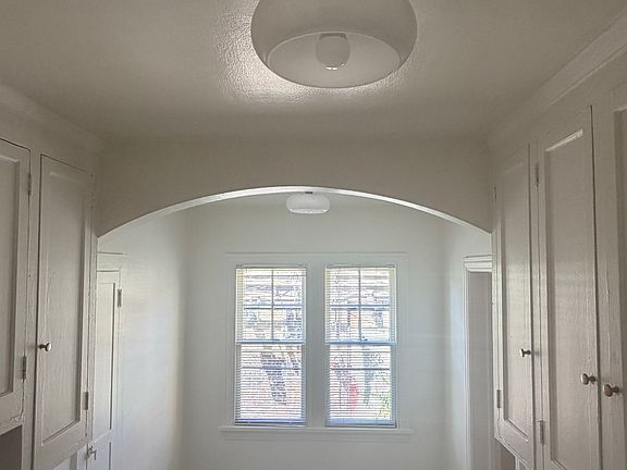 5th image of 1275 N Washington St APT 3