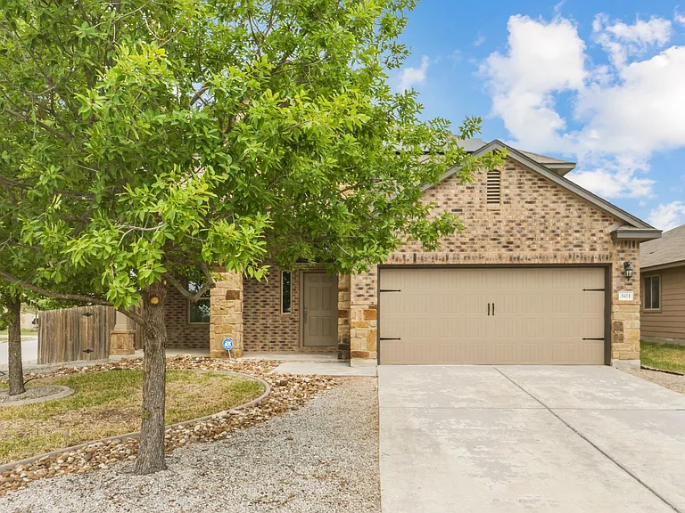 301 Serpentine Ln — Photo 39
