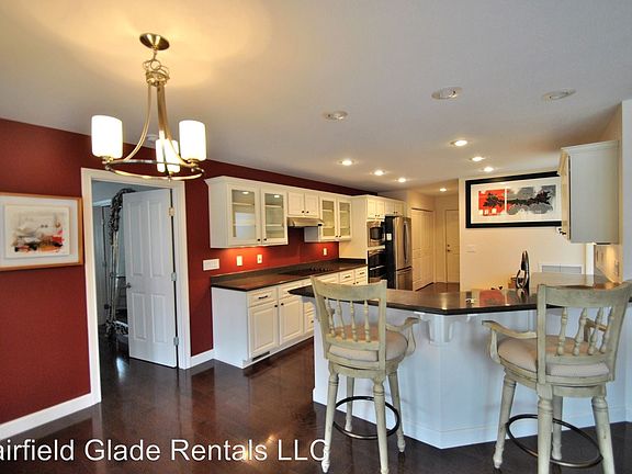2nd image of 105 Edgemere Dr