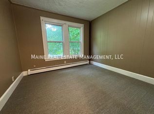 13 Kidder St APT 2, Waterville, ME 04901