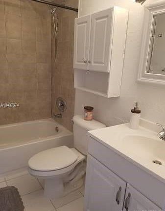 4th image of 1251 NE 108th St APT 120