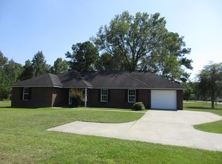 14 Arcadia Dr, Midway, GA 31320