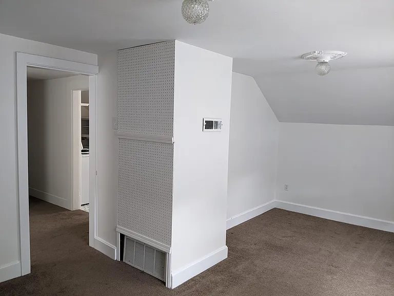 1180 Hudson Rd #4 — Photo 12