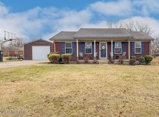 101 Pinehurst Dr, Bardstown, KY 40004