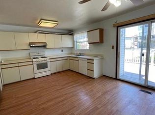 285 Richmond Hill Rd #2, Staten Island, NY 10314