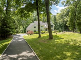 12 Hilltop Road, Waccabuc, NY 10597
