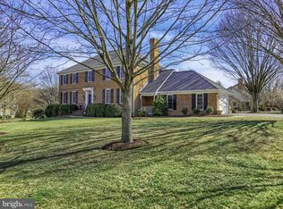 691 Saint Johns Dr, Camp Hill, PA 17011