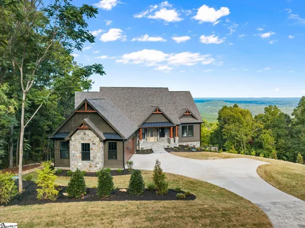 811 Raven Rd, Landrum, SC 29356
