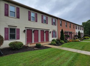 689 Brunnerville Rd, Lititz, PA 17543