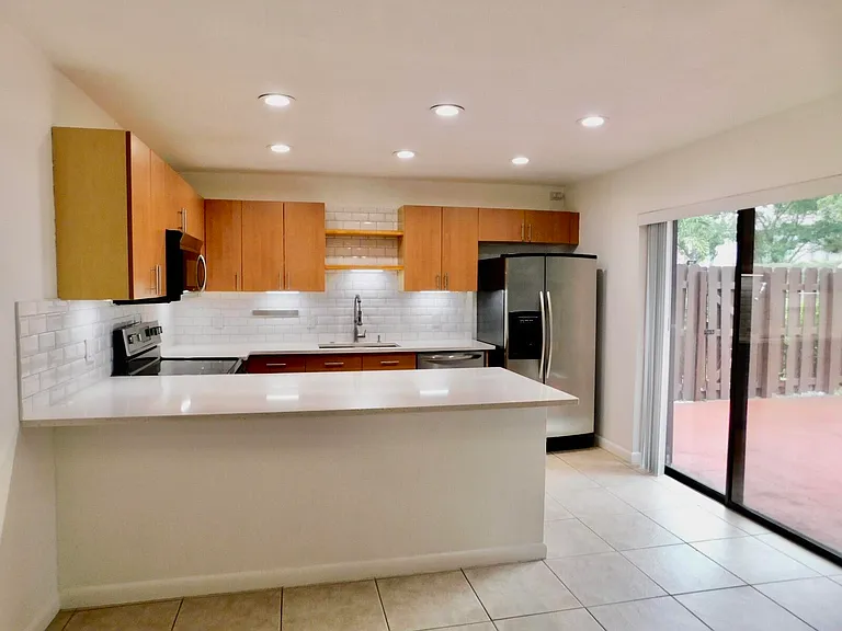 4155 Turnberry Cir #29 — Photo 11