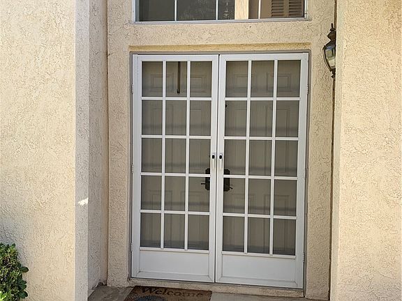 5th image of 957 Oakland Hills Dr