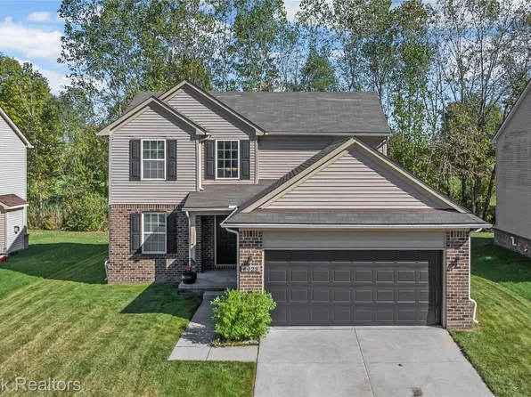 6023 Treetops Dr, Romulus, MI 48174