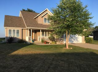 2736 Ashwood Ln, Fort Dodge, IA 50501