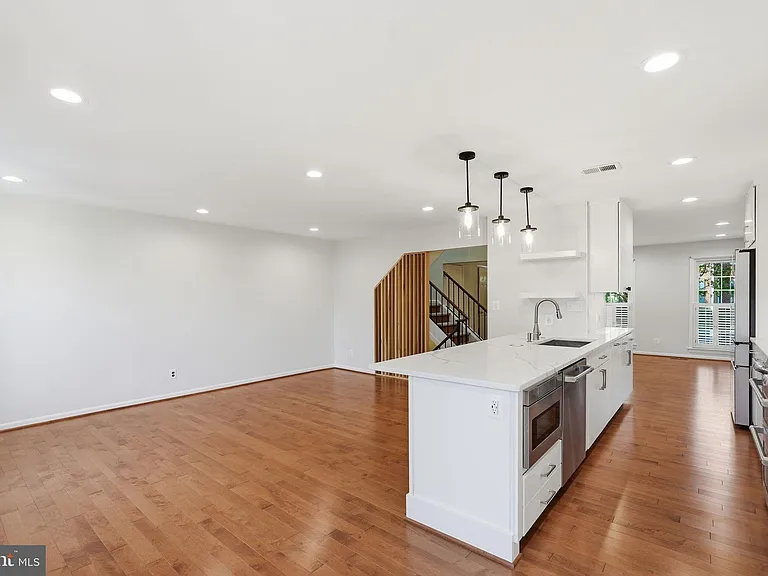 10429 Red Granite Ter — Photo 8
