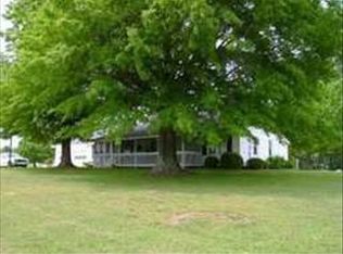 1899 Stewart Farm Rd, Henderson, NC 27537