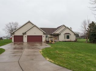 2572 Brown Deer Rd, Stoughton, WI 53589