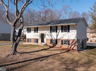 3710 30th St, Chesapeake Beach, MD 20732