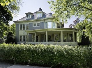 322 Kenilworth Ave, Kenilworth, IL 60043