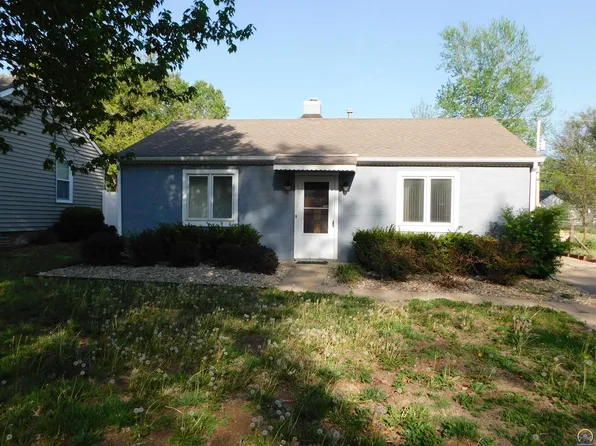 814 SW Saline St, Topeka, KS 66606