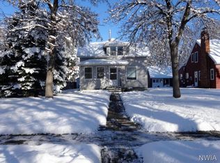 300 E Lewis St, Vermillion, SD 57069