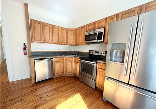 1 Folsom Ave #2F Photo 1