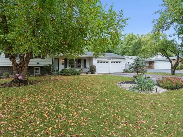 26W468 National St, Carol Stream, IL 60188