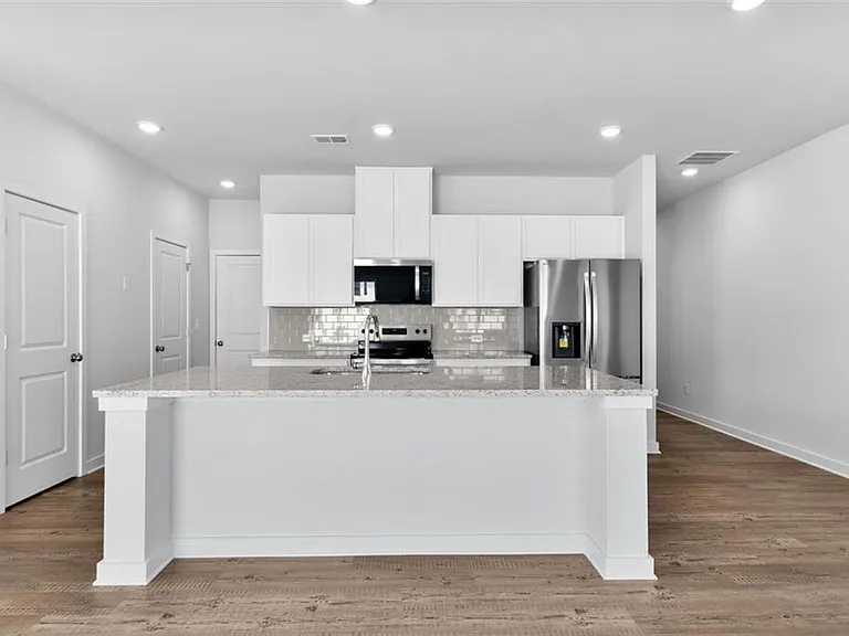1803 Copelyn Reese Ct — Photo 3