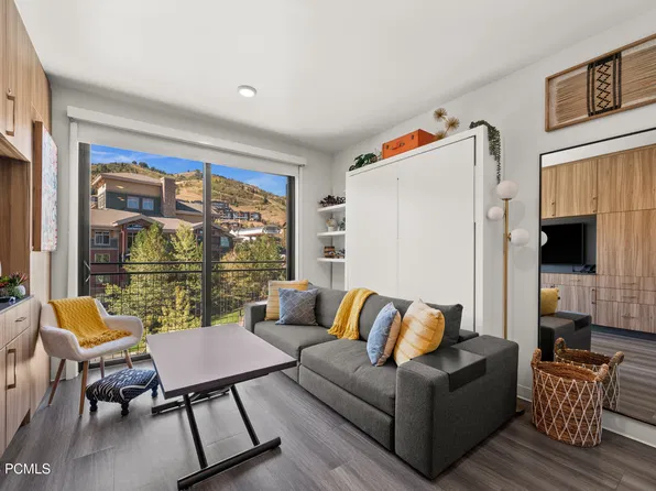 2670 W Canyons Resort Dr #320, Park City, UT 84098