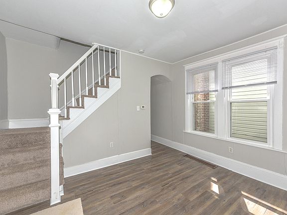 5th image of 1037 1/2 Spruce St