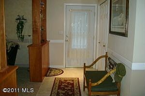 2nd image of 551 N Mason Ave
