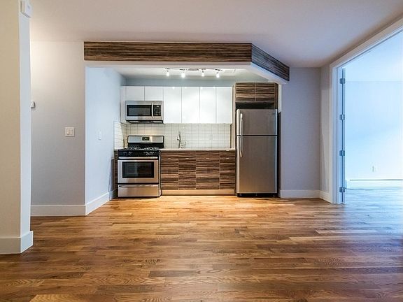 3rd image of 1159 Gates Ave #2C