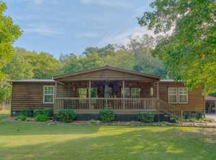 146 Lytle Rd, Rossville, GA 30741