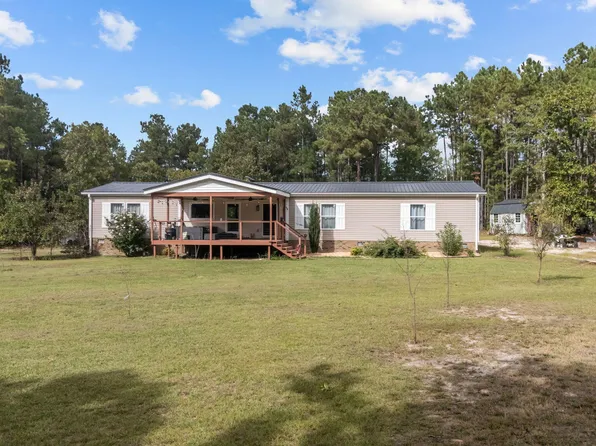 394 Peele Ln, Sanford, NC 27332