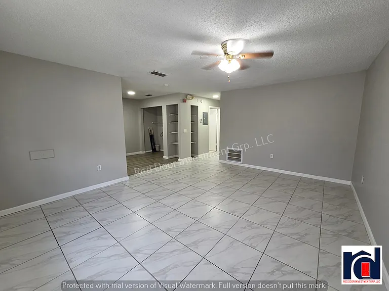 3831 NE 41st St #D — Photo 4