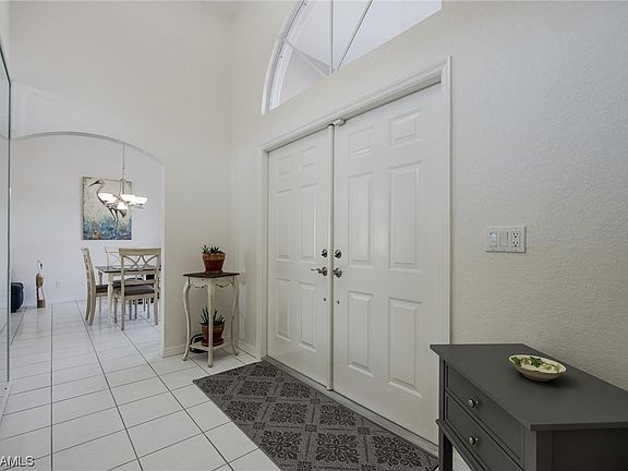 3rd image of 2632 SW 48th Ter