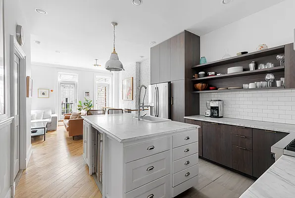 Sold by Compass | media 12