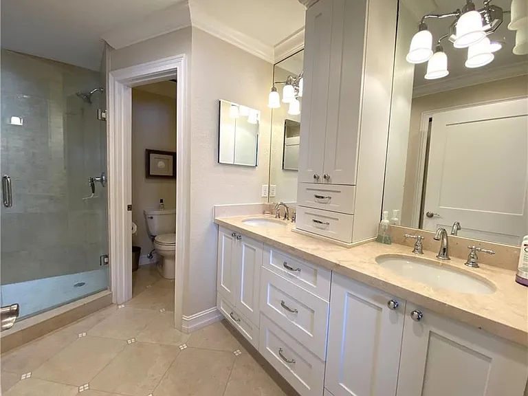 9101 Vanderbilt Dr #304 — Photo 12