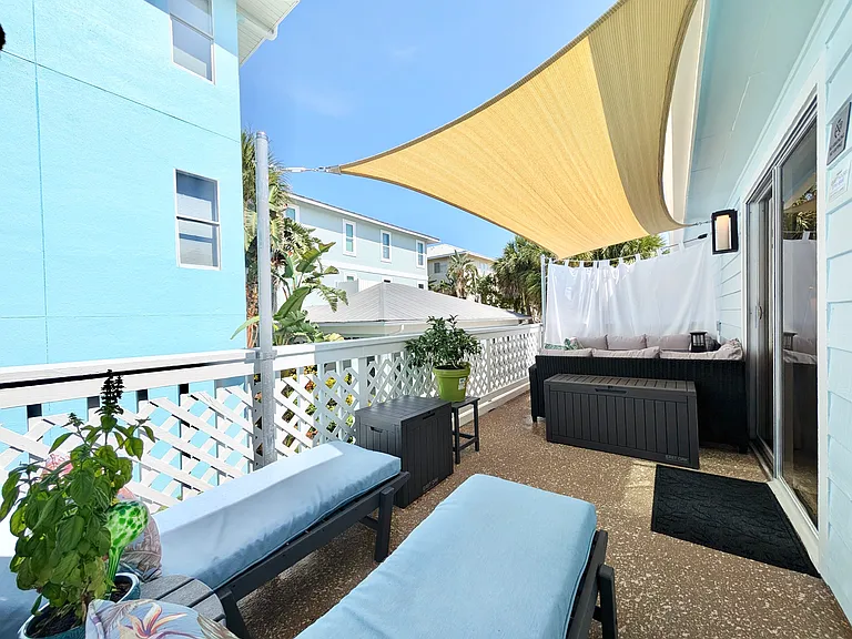 Gulf Blvd — Photo 25