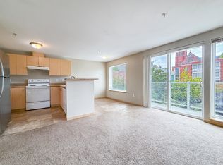 5200 Roosevelt Way NE #302, Seattle, WA 98105