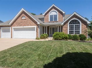 205 Dejournet Dr, Chesterfield, MO 63005